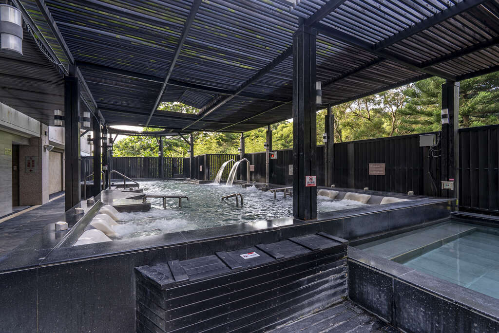 Wuri Hot Spring-Photo by Freshfields Resort