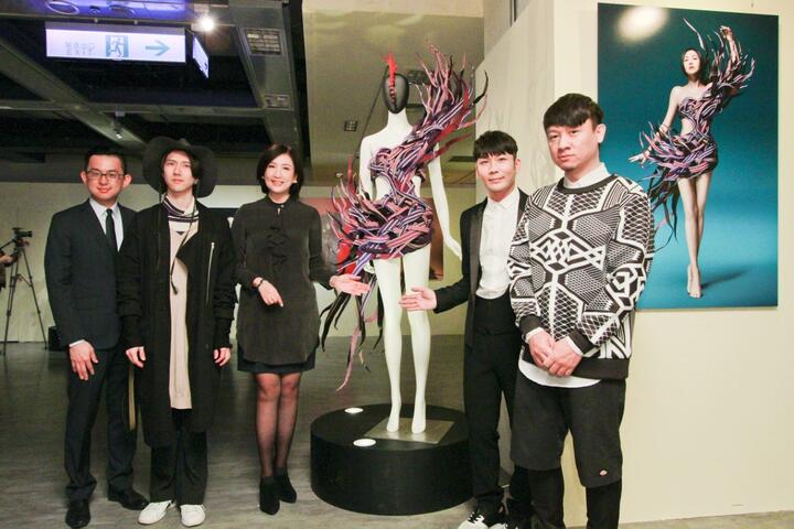 大人物慈善攝影展《夢想盒》台中場 展現世代融合工藝之美