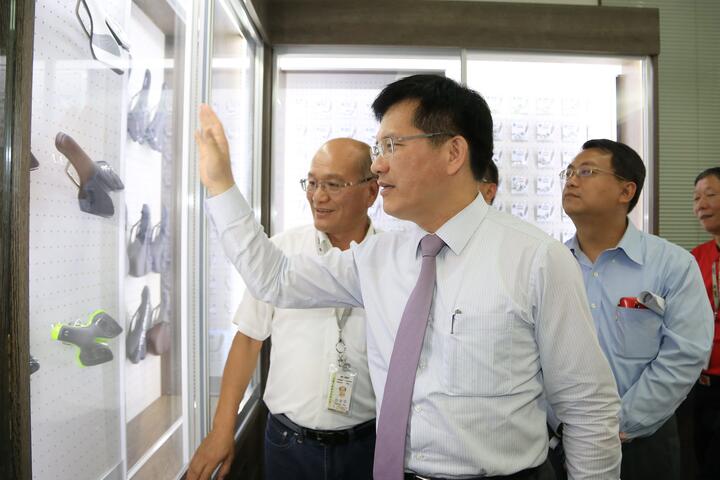 林市長訪台萬公司 盼助市府推動自行車結合產業4.0