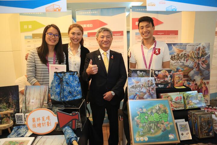 中區青創基地開幕 張副市長:市府全力支持青年創業圓夢