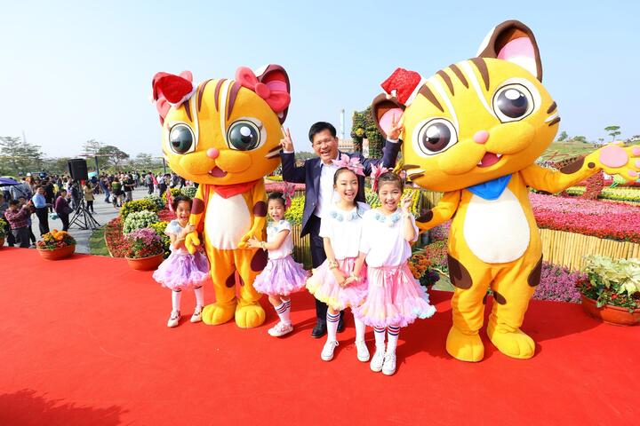 2016台中國際花毯節盛大開幕 林市長：移師后里均衡觀光發展