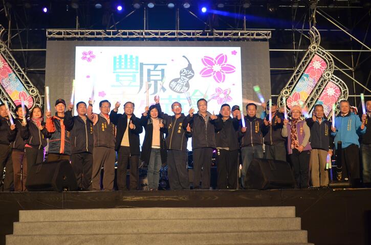 花現創意葫蘆墩音樂會今晚登場 董事長樂團等歌手輪番開唱