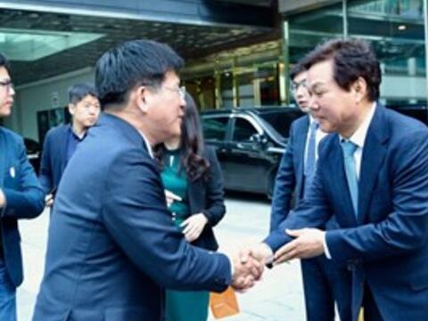 林市長力推釜山台中直航 韓國會議員允諾全力促成