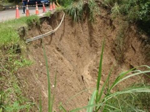 大坑連坑巷下邊坡復建 4/18起道路封閉施工