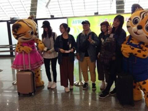 石虎家族首度海外宣傳花博 韓職開場人氣旺