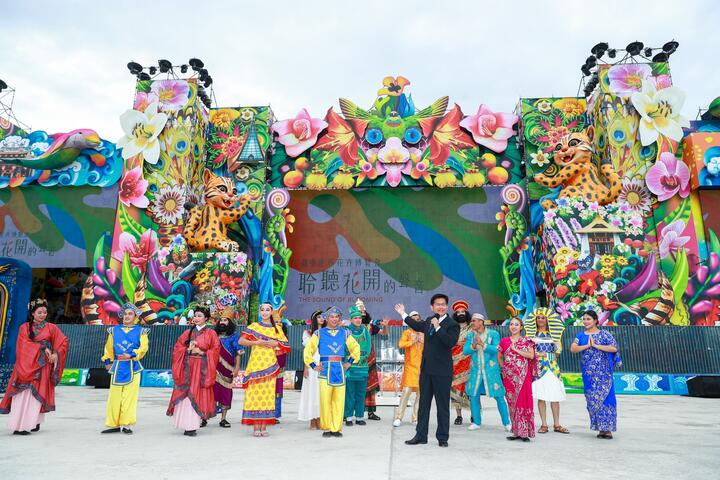 台中花博开幕晚会百公尺巨型舞台 全球五大洲联演古今舞台剧
