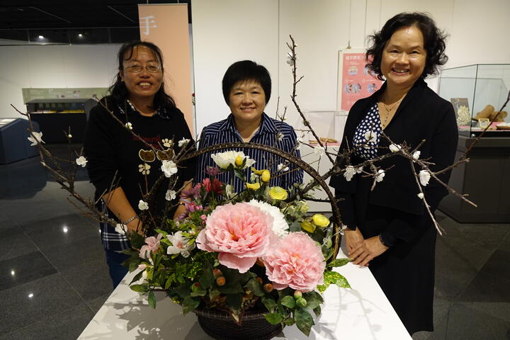 台韓紙藝聯展 屯區藝文中心即日登場