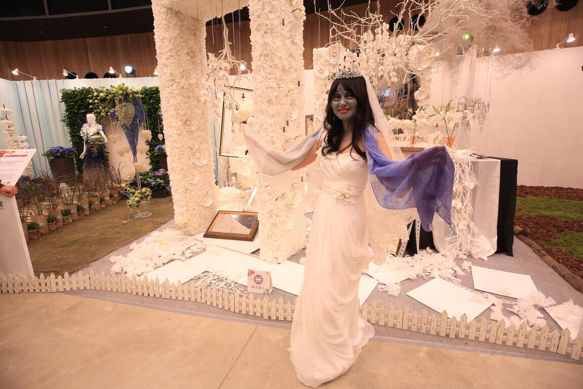 「地狱新娘」光临花舞馆 介绍浪漫婚礼布置会场