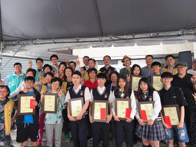 中市「旧城电箱彩绘创意赛」颁奖 学生巧手再现旧城风华