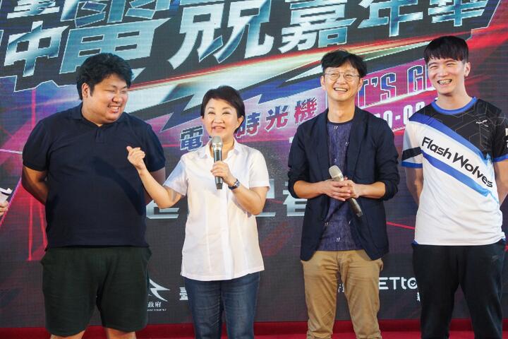 電競實況主-統神-代言台中電競嘉年華