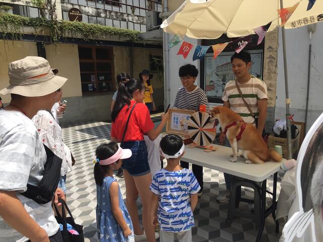 动保处希望透过有趣的互动活动-让民众了解饲主责任与友善宠物的观念