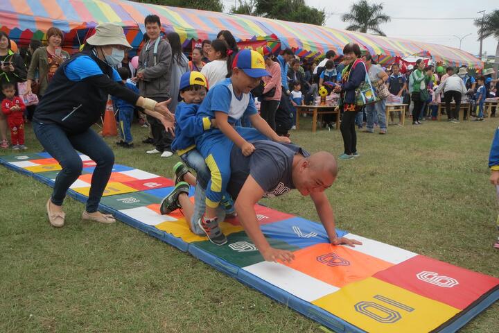 许淑美-喔-好重喔-宝贝-你是我永远甜蜜的负担