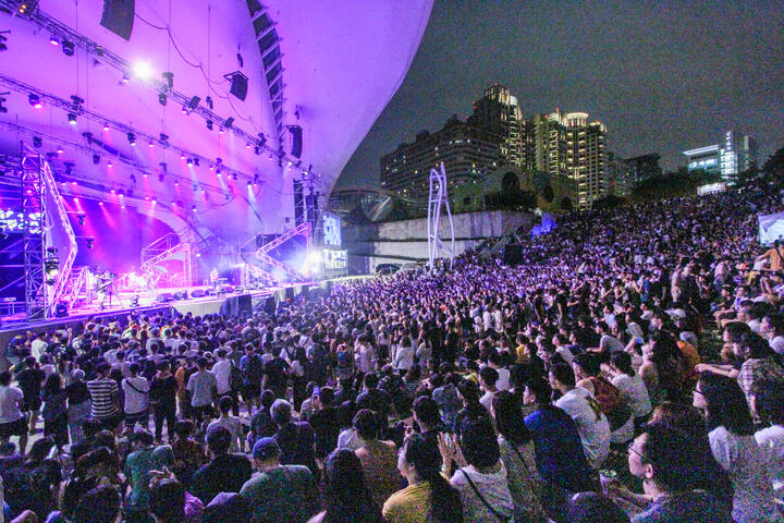 茄子蛋樂團壓軸開唱 搖滾台中首日破4萬人次創新紀錄