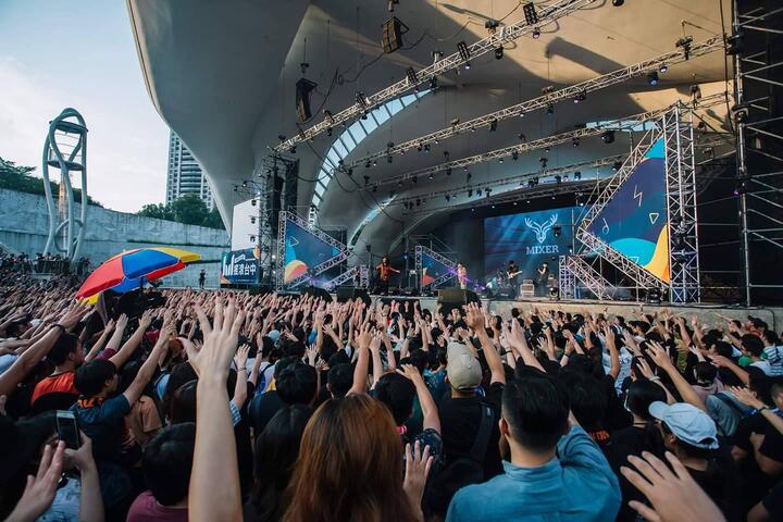 茄子蛋樂團壓軸開唱 搖滾台中首日破4萬人次創新紀錄