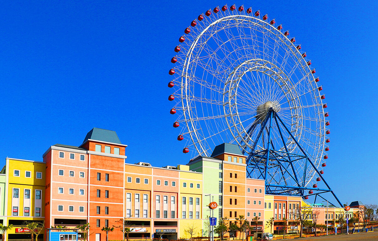 丽宝乐园-全台最大摩天轮sky-dream天空之梦