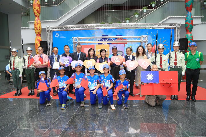 台中市政府今日举行-2019璀璨国庆-富市台中-升旗典礼宣传记者会