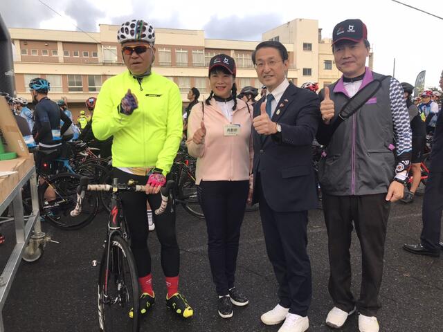 工策會總幹事高禩翔-市議員冉齡軒-鳥取縣藤繩喜和議長-黃國榮副秘書長合影