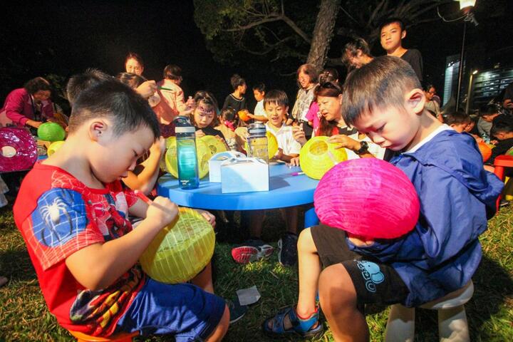 周边小学及幼儿园设计花灯-创作专属的台中故事