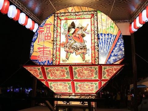 日本青森縣平川市睡魔花燈