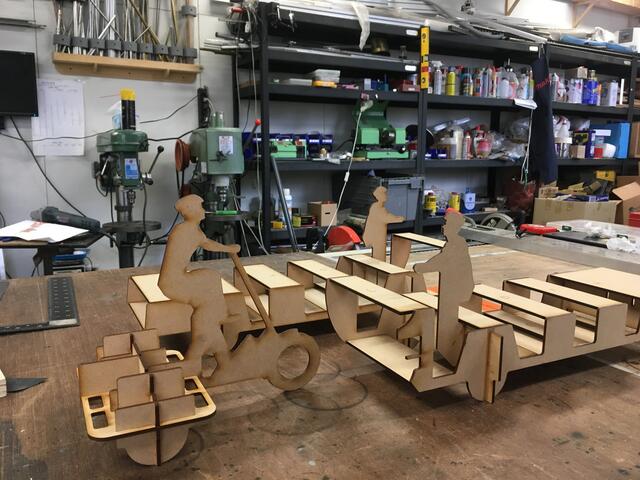 2020台湾灯会在台中-宝岛炫光巡逻队大车车体模型