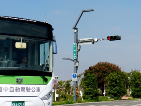 台中自動駕駛公車2