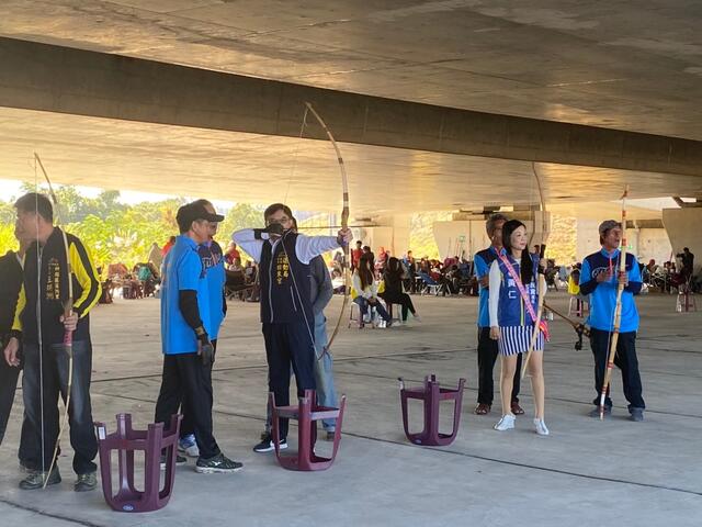 原住民射箭比赛