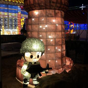 軍事燈區q版小兵