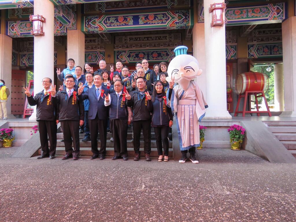 中市孔廟迎春祈福活動-q版孔子吸睛