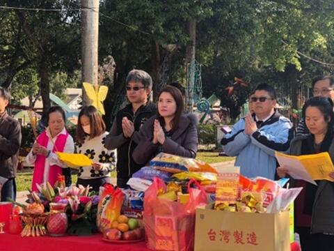 觀旅局長林筱淇除為燈會和近期武漢肺炎的疫情祈福