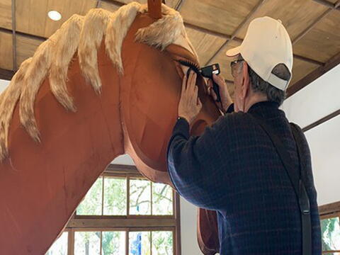 駿馬花燈邀請國寶級花燈藝術家林健兒老師精心製作