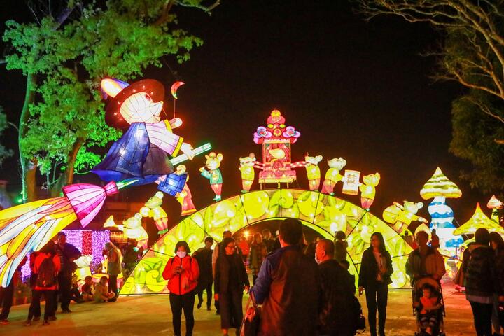 欢乐灯区-欢鼠林-打造热闹欢庆的子鼠国度