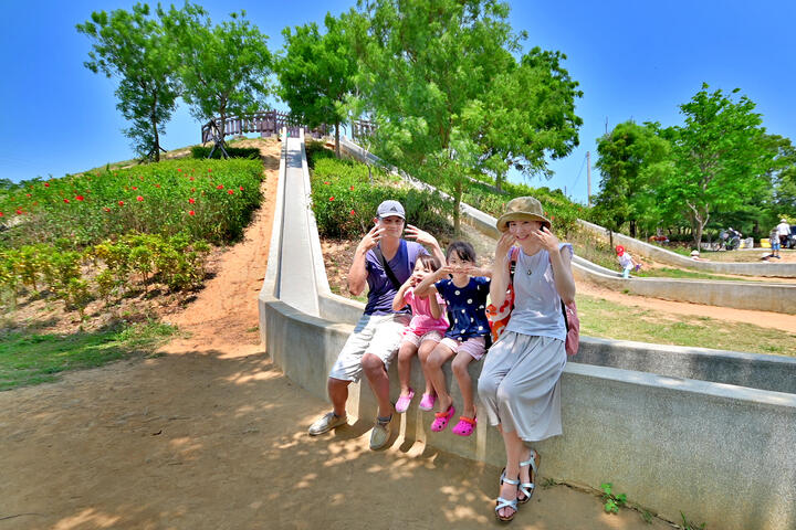中雅端處的終點廣場-中科公園