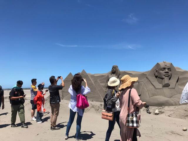 嗨翻今夏-來台中大安環遊世界