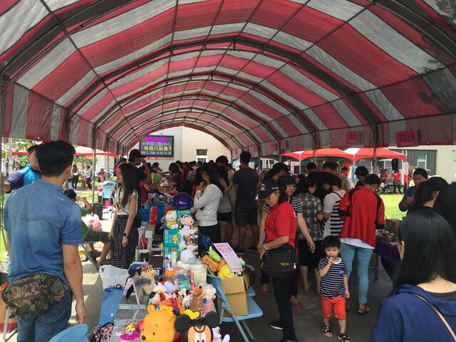 蚤love趣跳蚤市集盛況