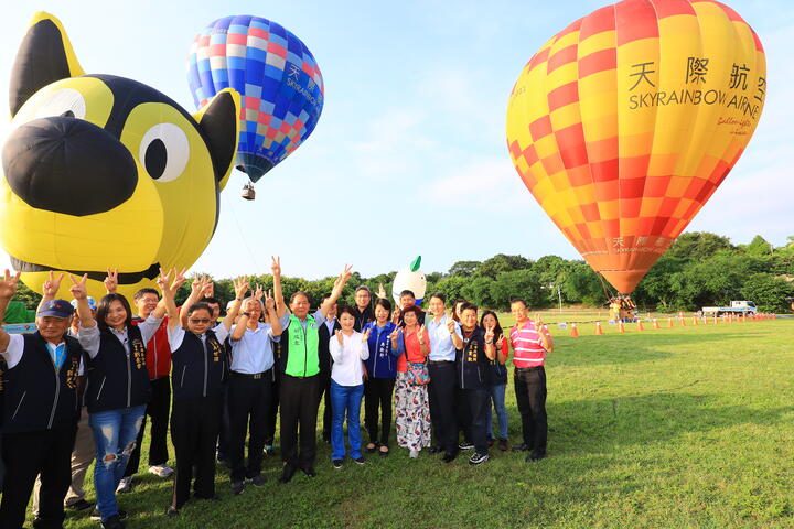 「不用跑台東，台中更方便！」她說，這是中台灣首次舉辦熱氣球體驗，也是台中的首次，希望能推廣山城美景