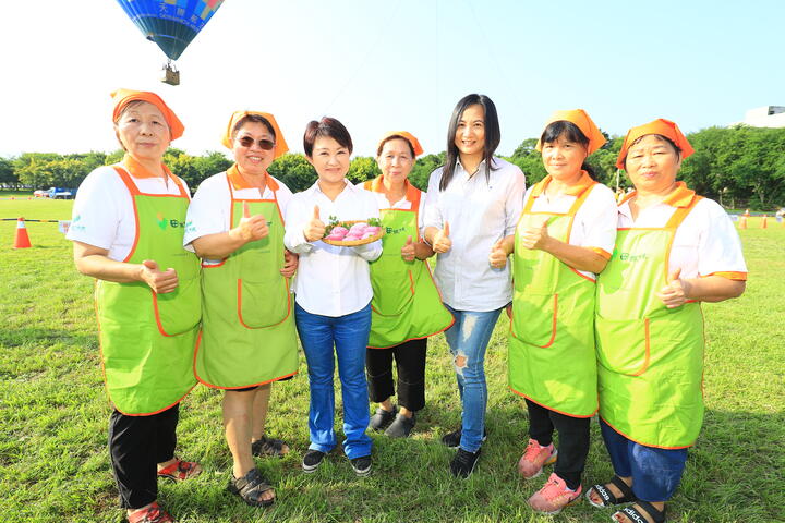 盧市長現場推廣山城美食