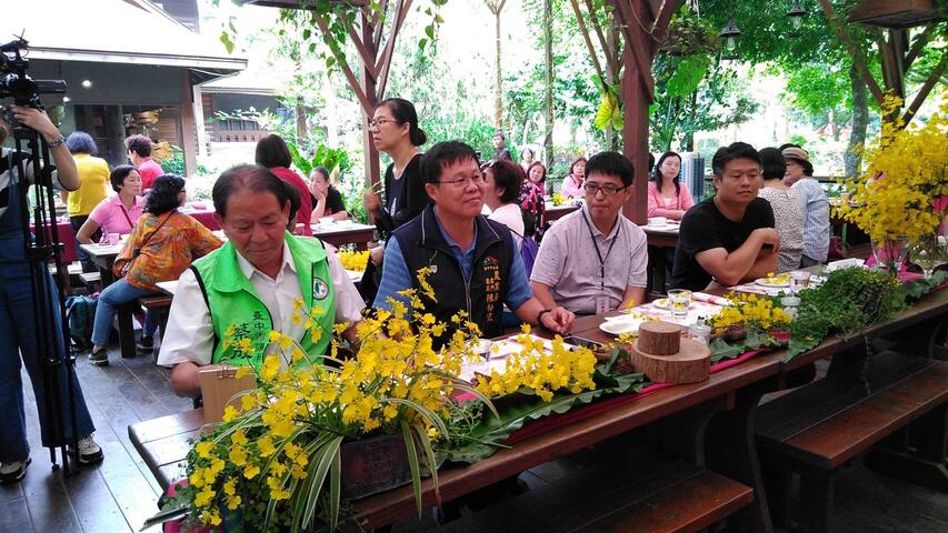 賞花-食果-尋古-訪新社體驗農村風情