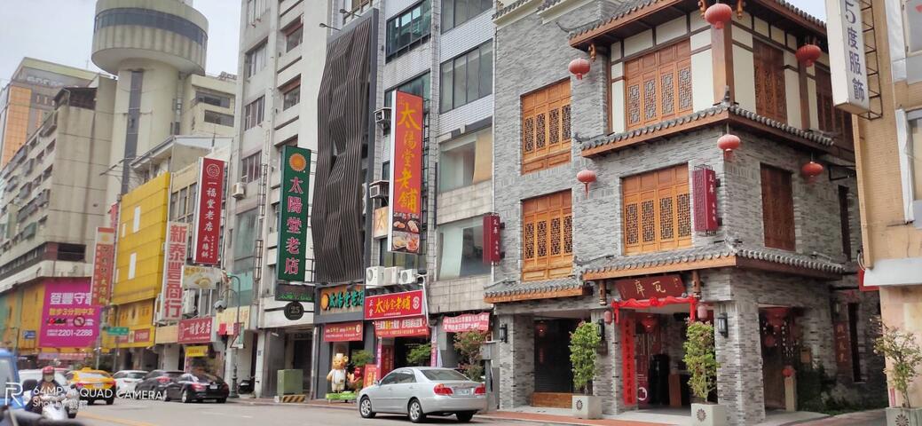 中區自由路商圈代表台中出戰-推向國際-指標