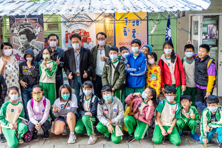 眷村文物館-小眷小時光-以實境遊戲及女性特展還原眷村風華