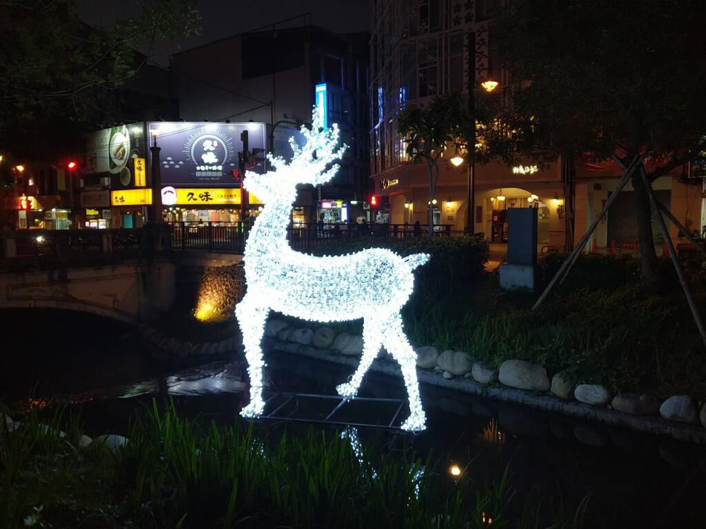 绿柳灯饰伴年节-过年出游好选择