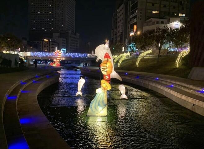 绿柳灯饰伴年节-过年出游好选择