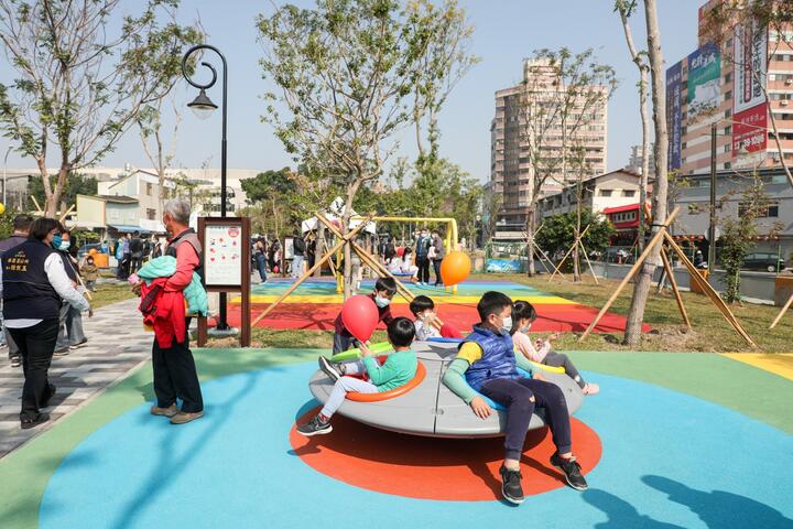 復興園道共融式遊戲場