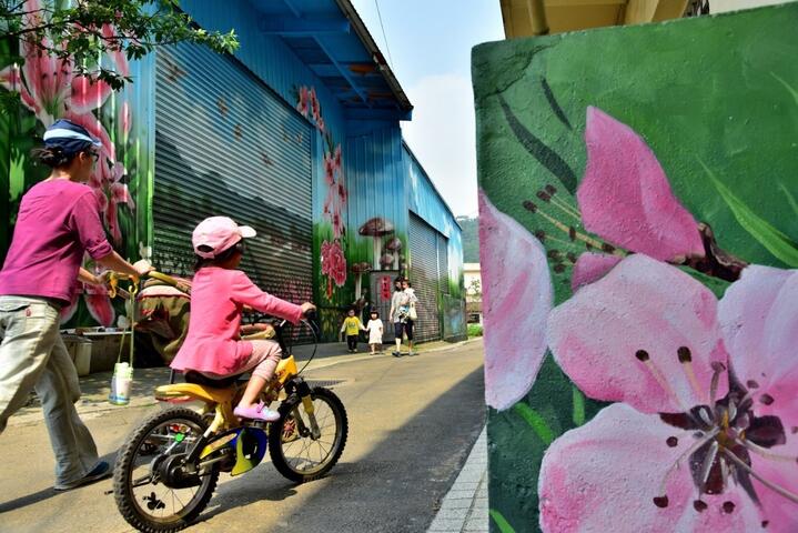 新社馬力埔彩繪小徑