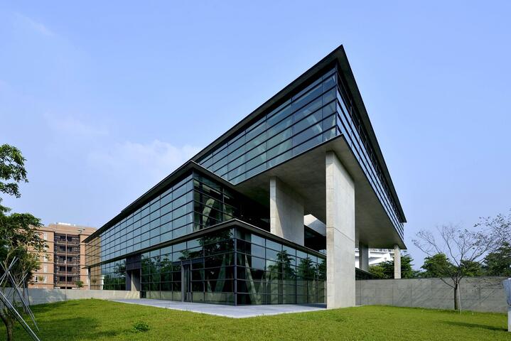 亚洲现代美术馆