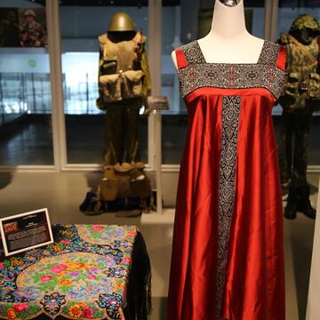 俄罗斯传统服饰展