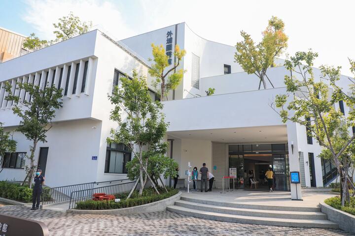 台中市立圖書館外埔分館有-外埔小白宮-之稱