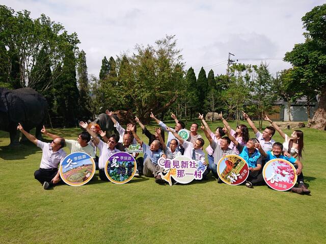 漫游新社四季-中市农业局邀民体验农游趣.jpg