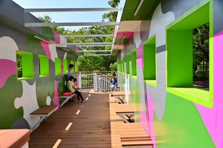 潭雅神绿园道设施再升级-车厢主题童趣风十足
