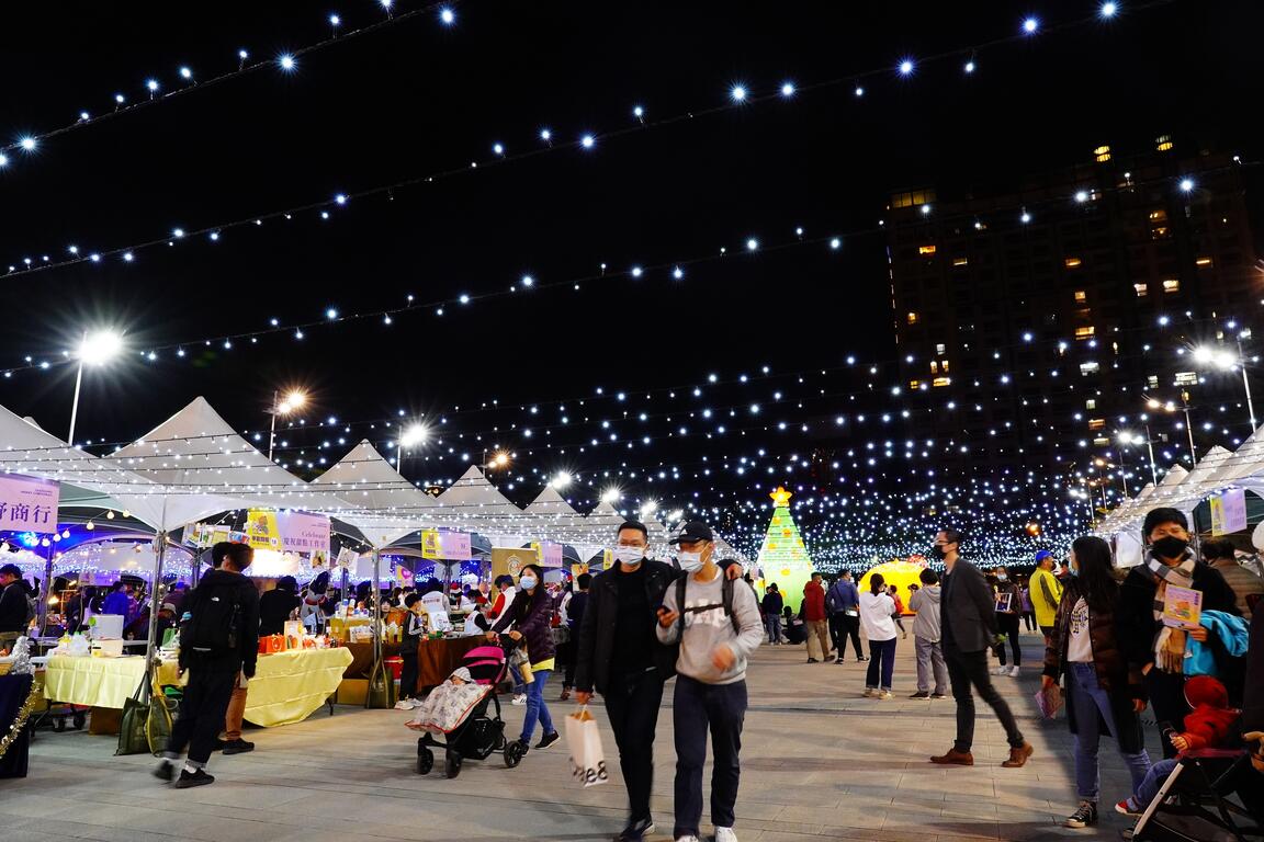 2021台中好聖誕展開為期6天的-聖誕公益市集