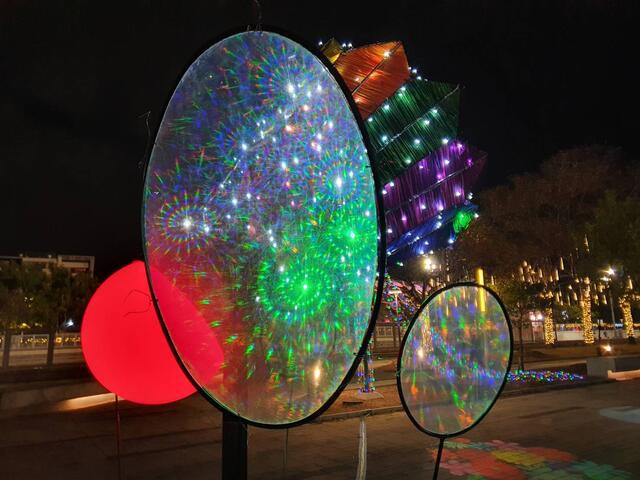 關鍵in-搭配上折射片-更顯出炫目的效果